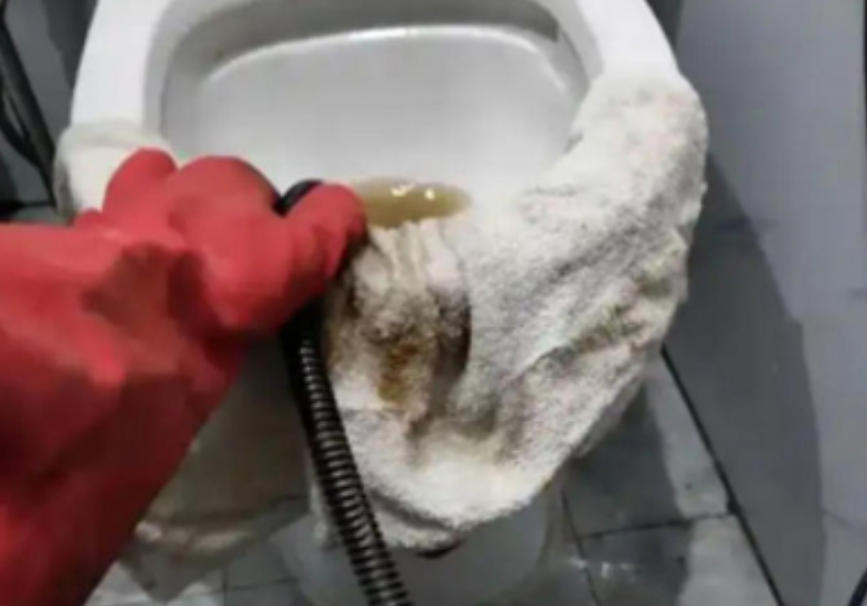 温泉开发区通马桶